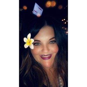 Meet your Posher, Vanessa